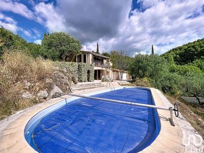 Maison - 150 m² - 4 pièces