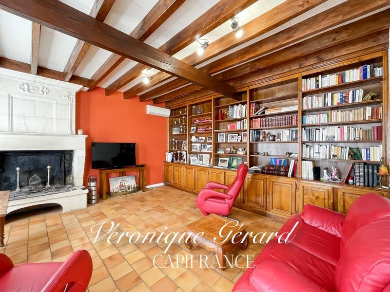 Maison en pierre - 238 m² - 6 pièces