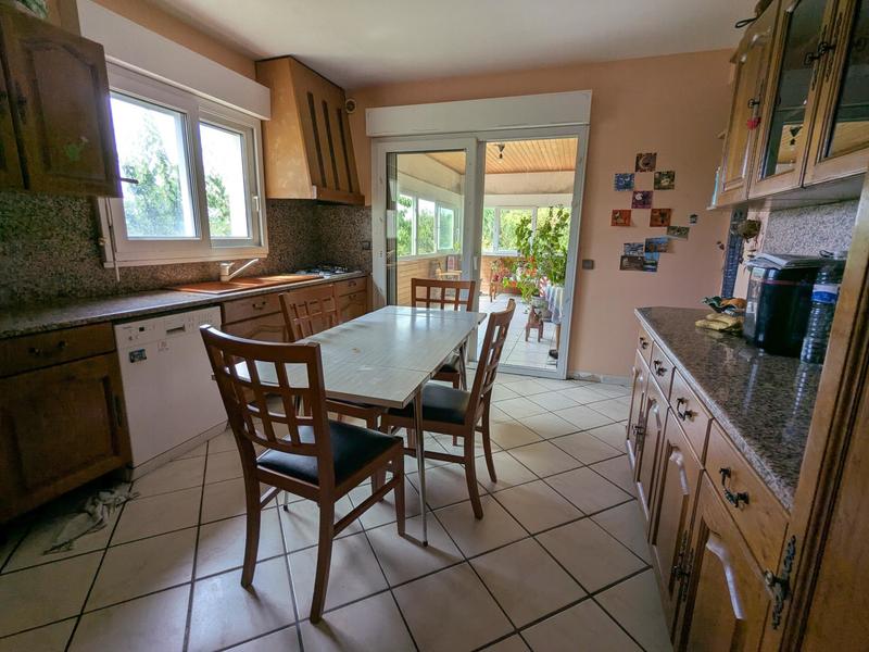 Maison - 170 m² - 8 pièces