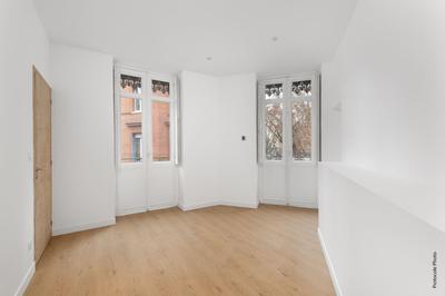 Appartement - 102 m² - 5 pièces