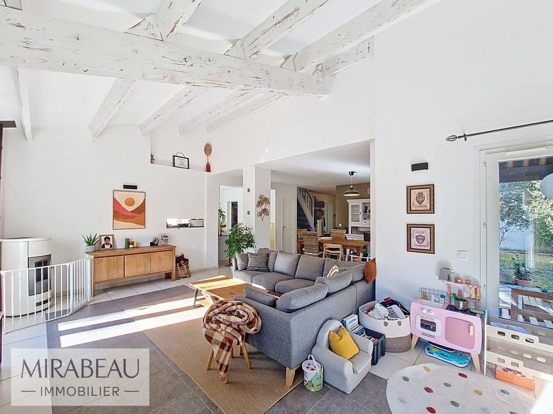 Villa - 157 m² - 6 pièces