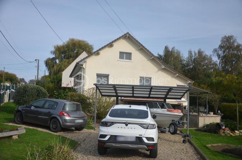 Maison - 93 m² - 6 pièces