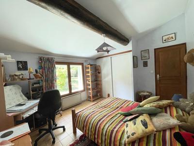 Maison - 137 m² - 6 pièces