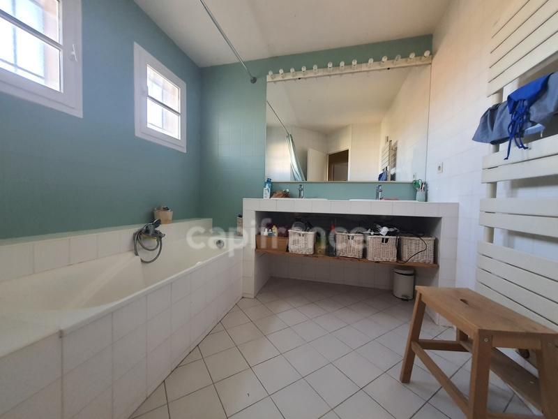 Maison - 150 m² - 5 pièces