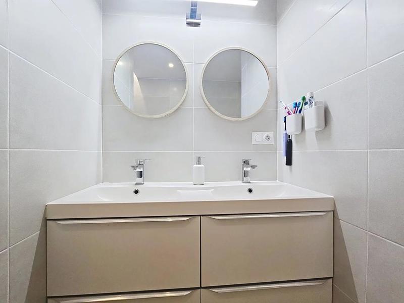 Appartement - 90 m² - 4 pièces