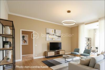 Maison de maîtres - 215 m² - 9 pièces