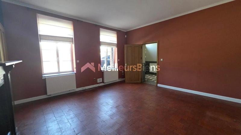Maison - 227 m² - 9 pièces