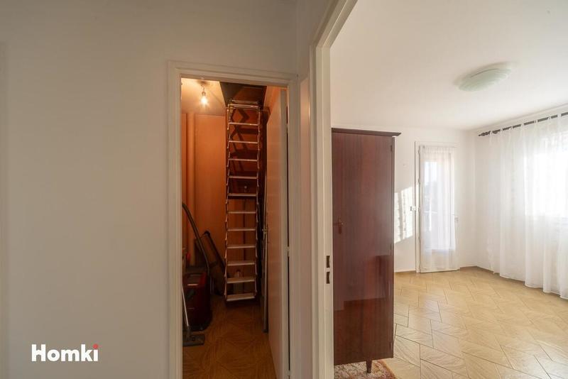 Maison - 104 m² - 4 pièces