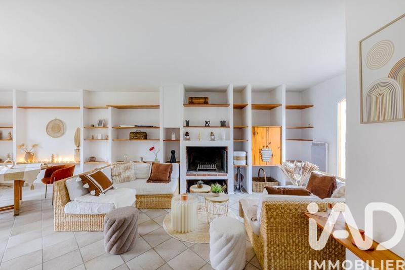 Maison - 136 m² - 9 pièces