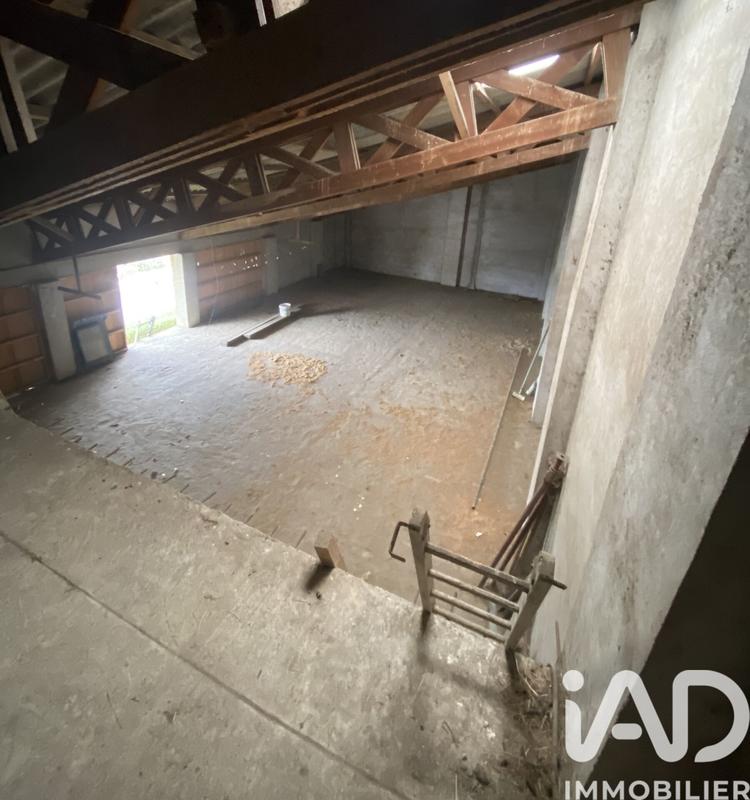 Ferme - 200 m² - 1 pièce