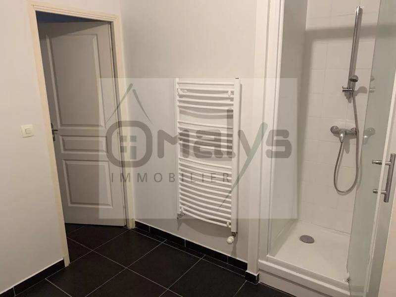 Appartement - 101 m² - 4 pièces