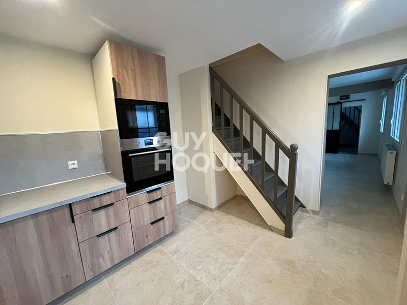 Maison - 87 m² - 5 pièces