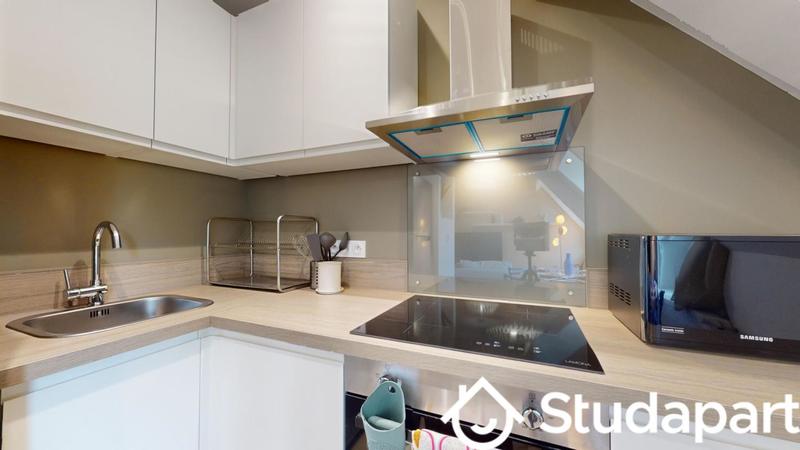 Chambre - 11 m² - 1 pièce