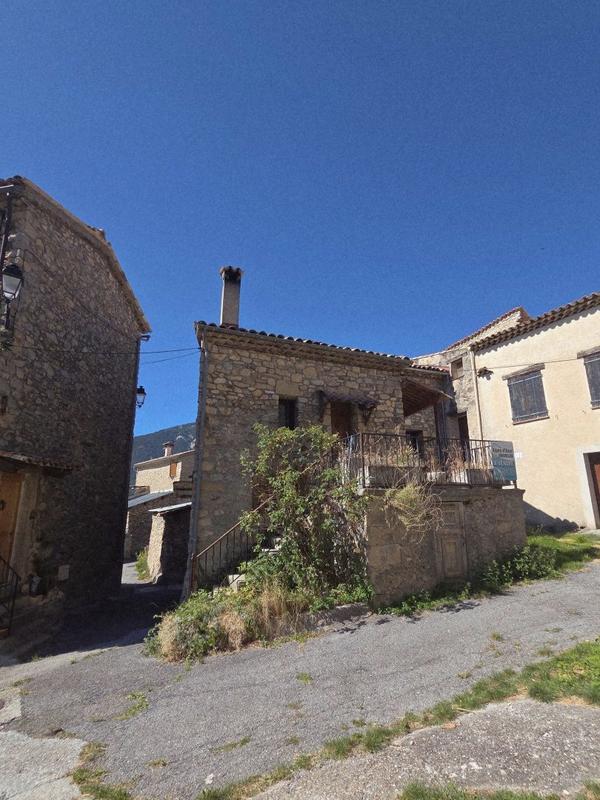 Maison - 80 m² - 3 pièces