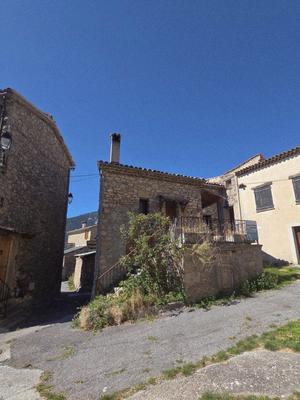 Maison - 80 m² - 3 pièces