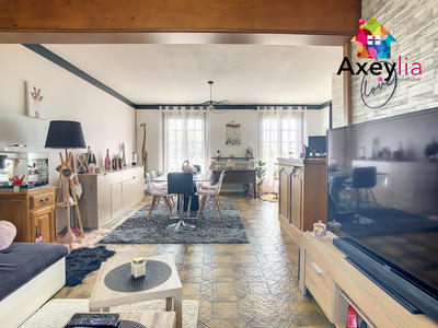 Maison - 140 m² - 5 pièces