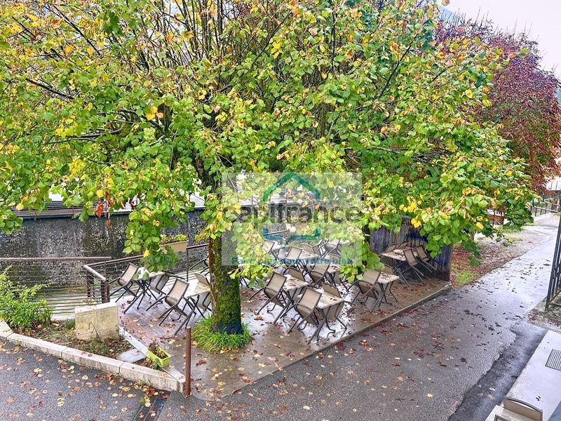 Fonds de commerce - 273 m²