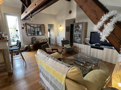 Appartement - 100 m² - 4 pièces