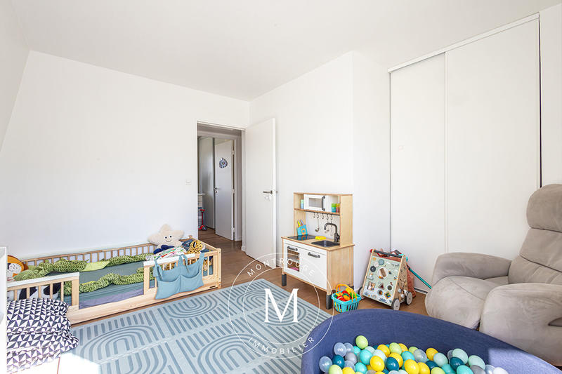 Appartement - 115 m² - 5 pièces