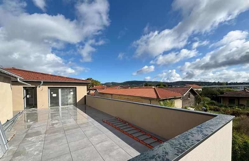 Appartement - 81 m² - 4 pièces