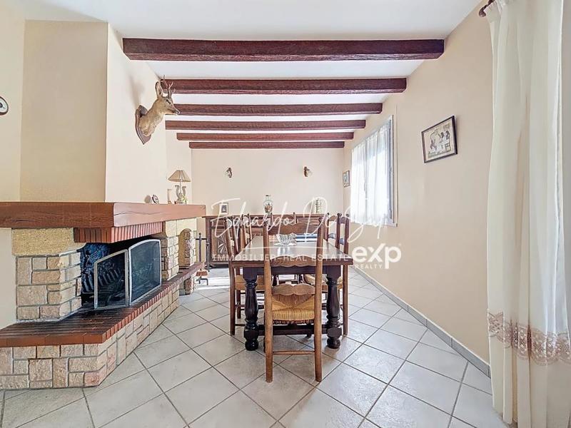Maison - 98 m² - 4 pièces