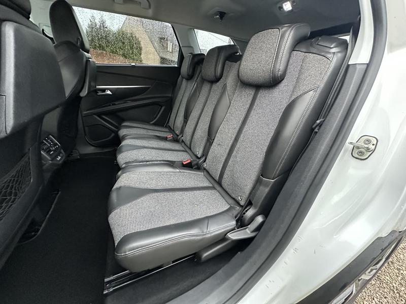 Peugeot 5008 Allure 1.5 BlueHDI 130 Bvm6