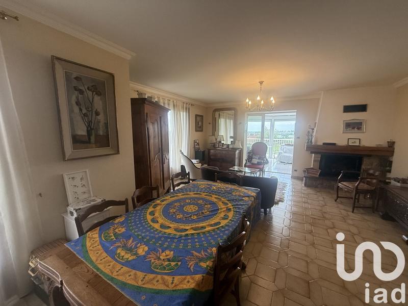 Maison - 195 m² - 7 pièces