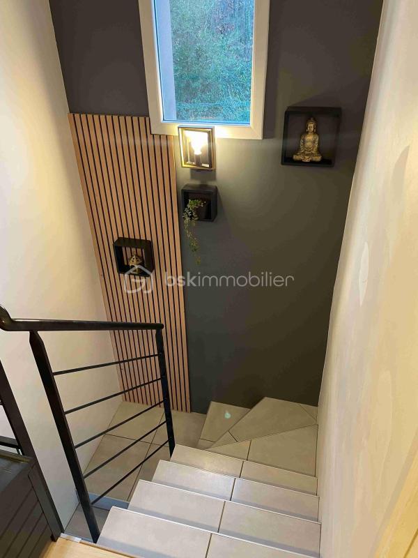 Maison - 130 m² - 6 pièces