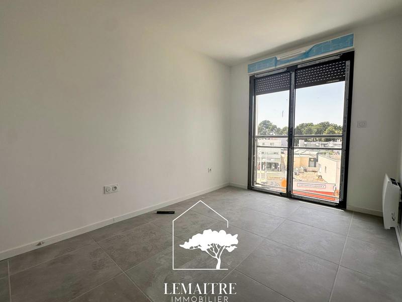 Appartement - 96 m² - 4 pièces