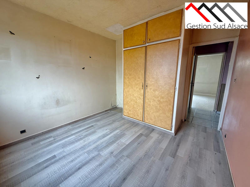 Appartement - 87 m² - 5 pièces