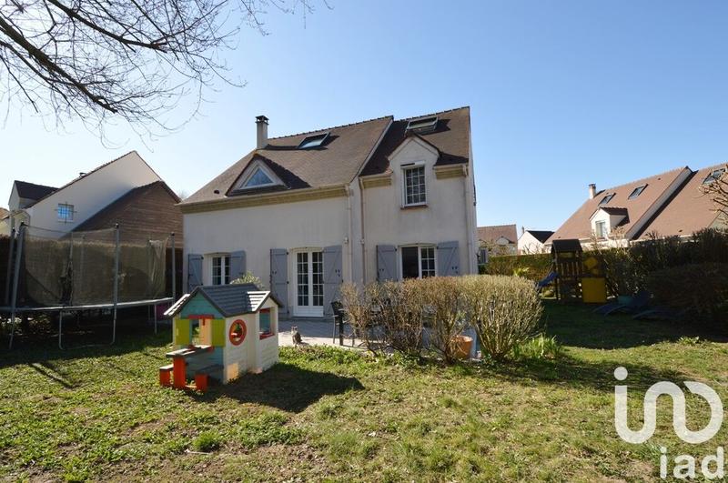 Maison - 169 m² - 8 pièces