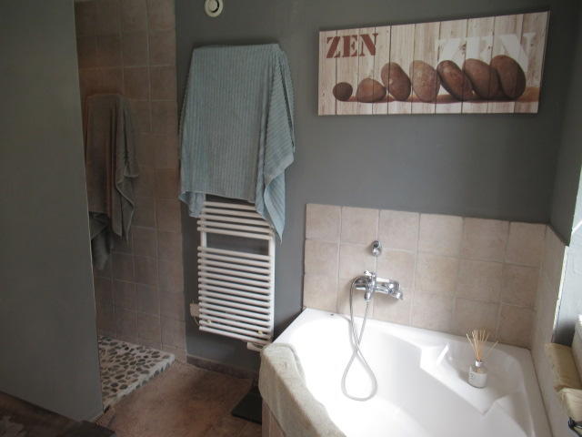 Maison - 256 m² - 10 pièces