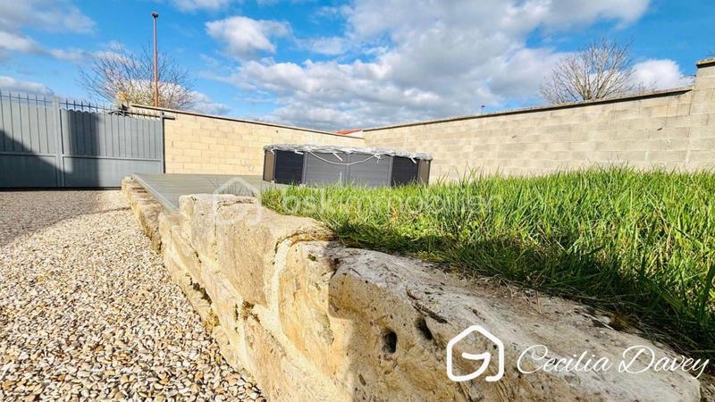 Corps de ferme - 110 m² - 7 pièces