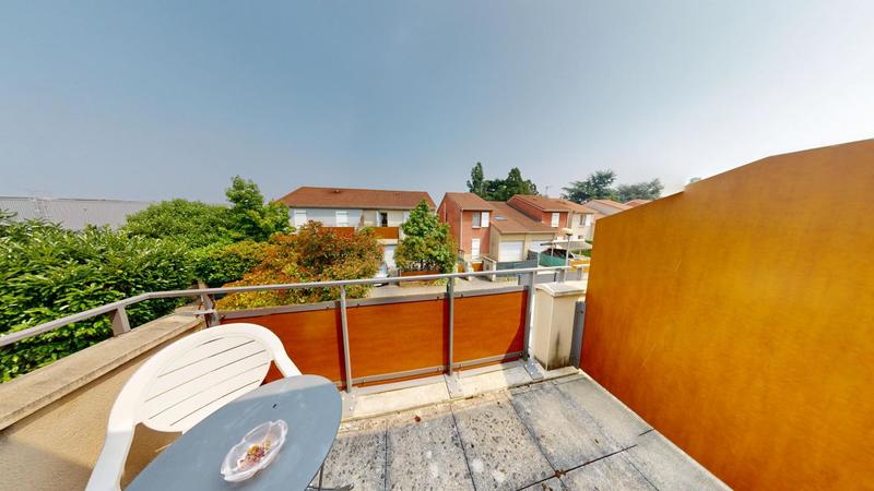 Maison - 121 m² - 4 pièces