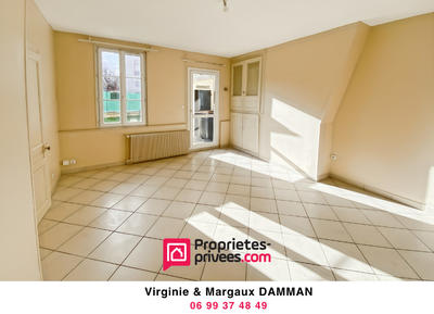 Maison - 97 m² - 5 pièces