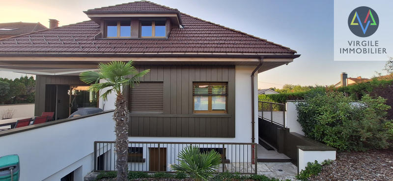 Villa - 174 m² - 6 pièces