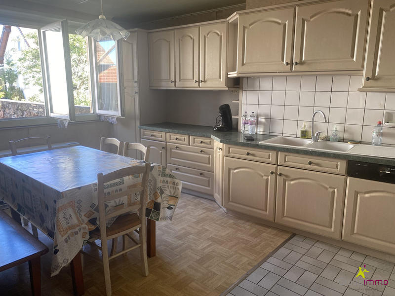 Maison ancienne - 193 m² - 10 pièces