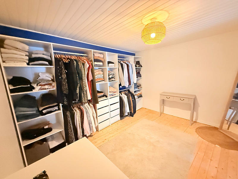 Maison - 194 m² - 7 pièces