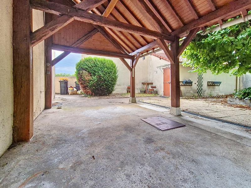 Maison de ville - 111 m² - 6 pièces