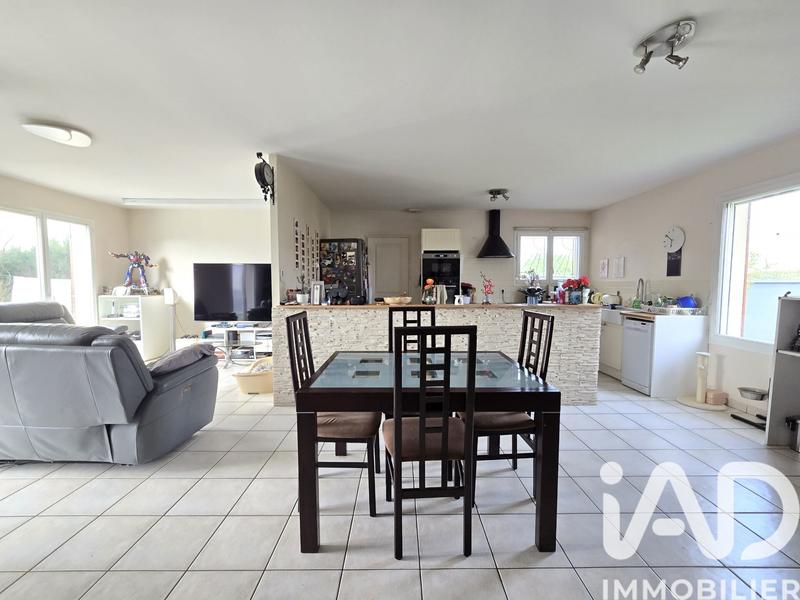 Maison - 127 m² - 5 pièces