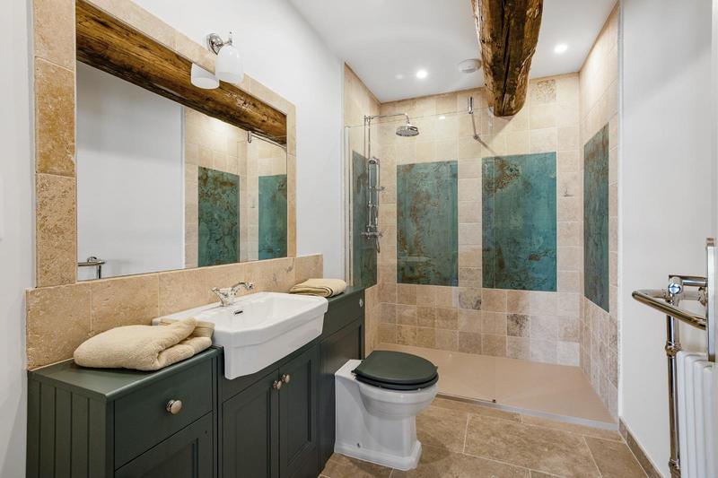 Maison - 200 m² - 7 pièces