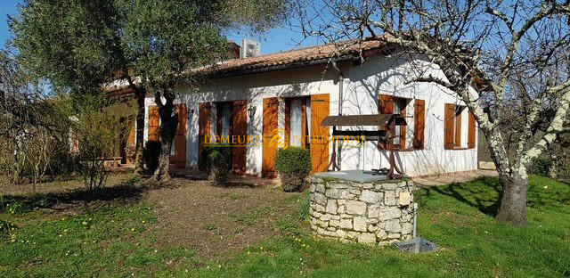 Maison - 194 m² - 5 pièces