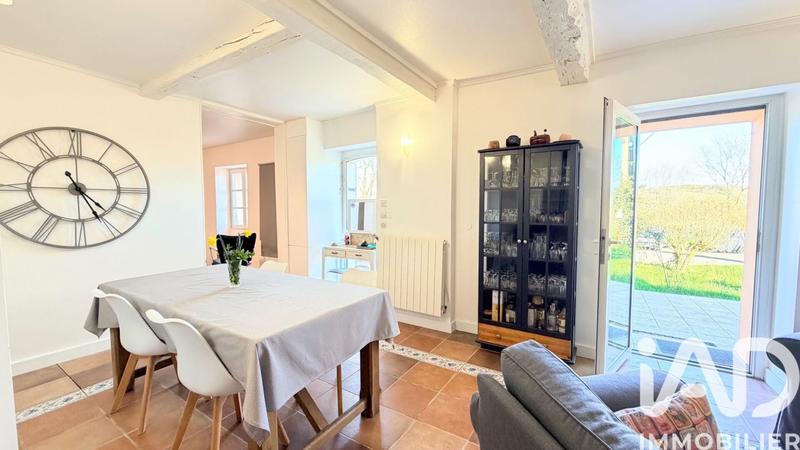 Maison - 145 m² - 7 pièces