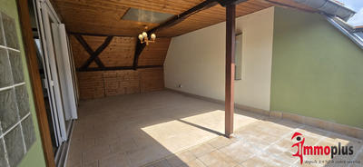 Appartement - 208 m² - 6 pièces