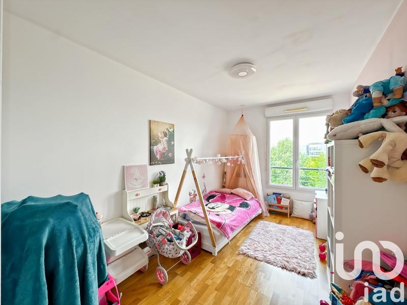 Appartement - 96 m² - 5 pièces