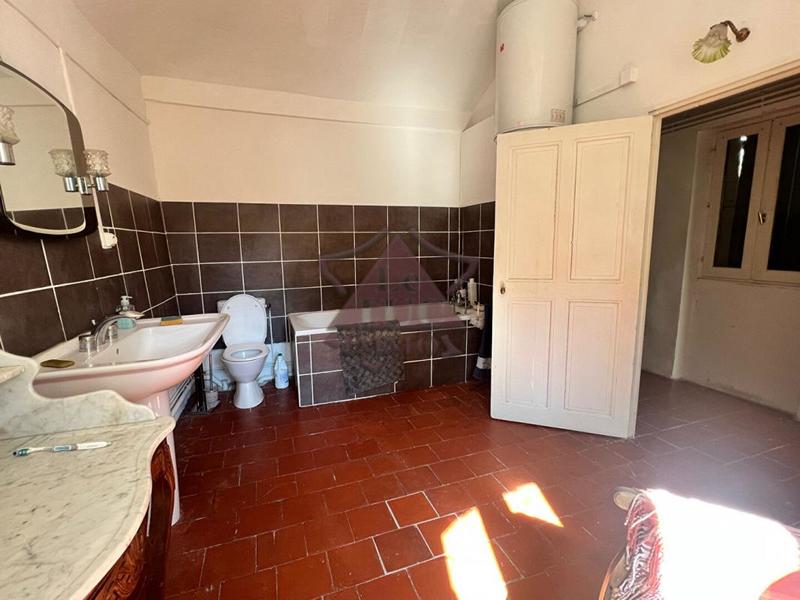 Maison en pierre - 170 m² - 6 pièces