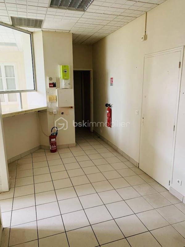 Bureau - 43 m² - 2 pièces