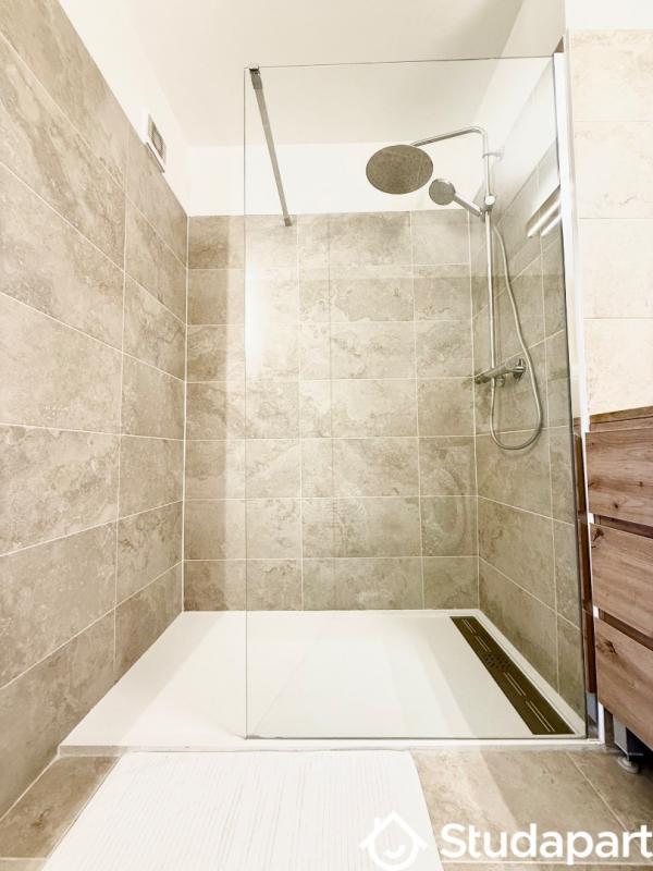 Appartement - 64 m² - 2 pièces