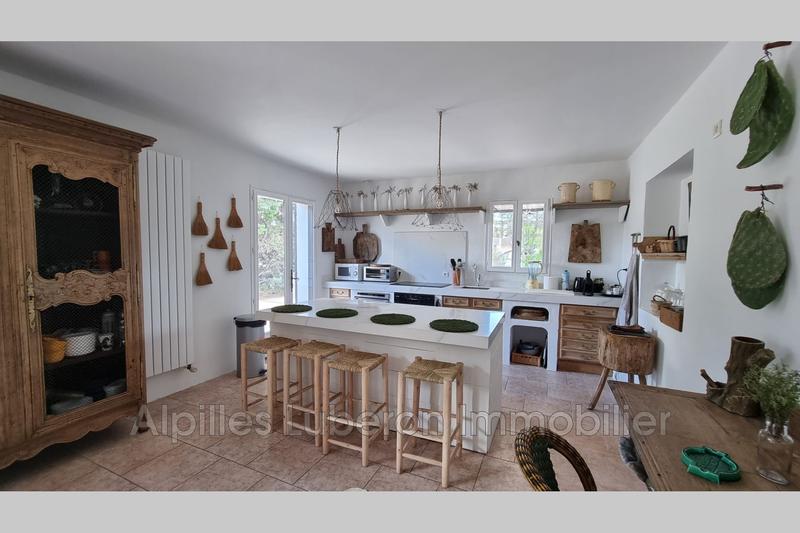 Maison - 400 m² - 5 pièces