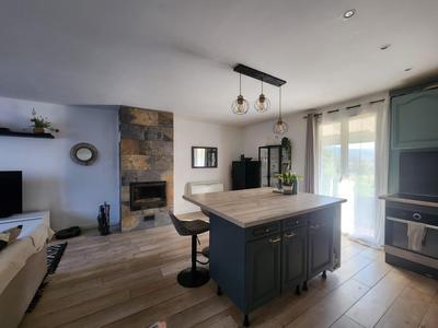 Maison - 75 m² - 4 pièces